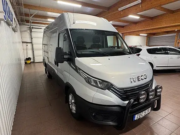 Iveco Daily 2022 photo 4