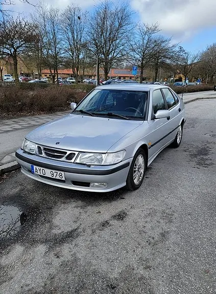 Saab 9-3 1999 photo 3