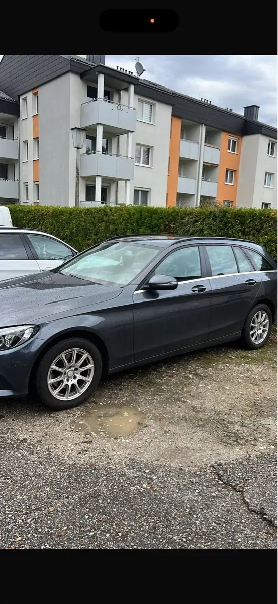 Mercedes-Benz C-Class 2016 photo 2