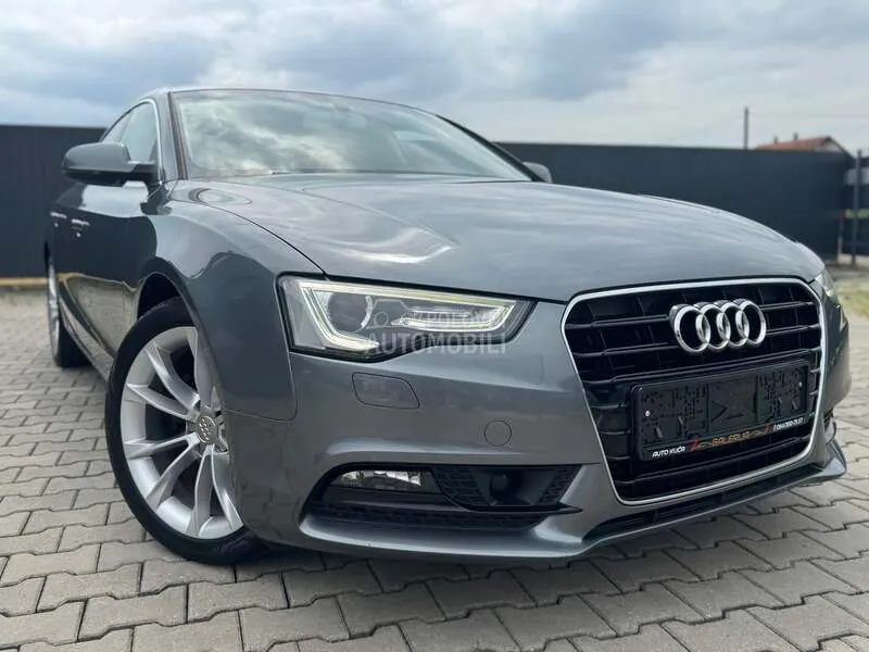 Audi A5 2011 photo 5