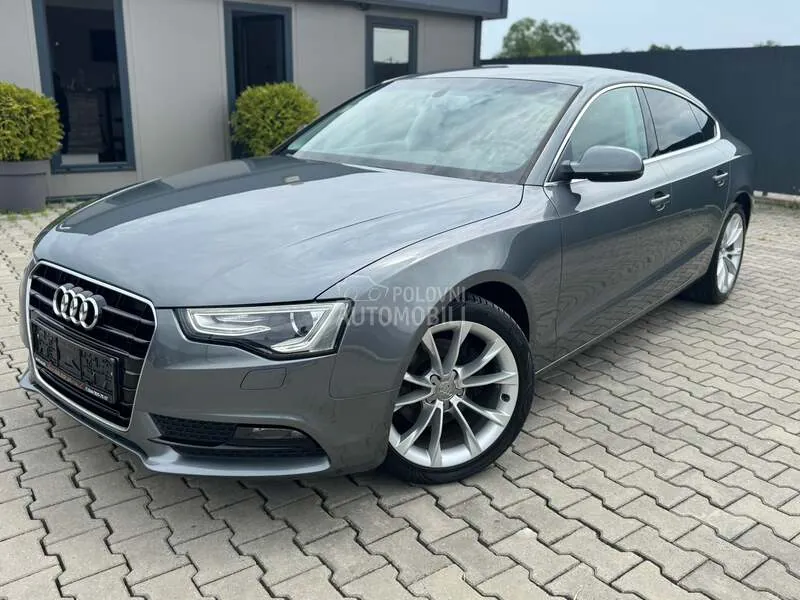 Audi A5 2011 photo 3