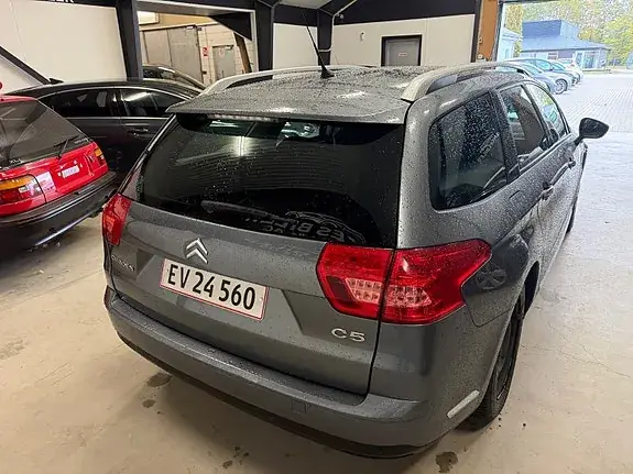 Citroen C5 2011 photo 5