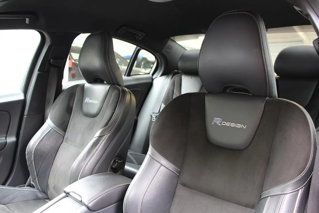 Volvo S60 2014 photo 3