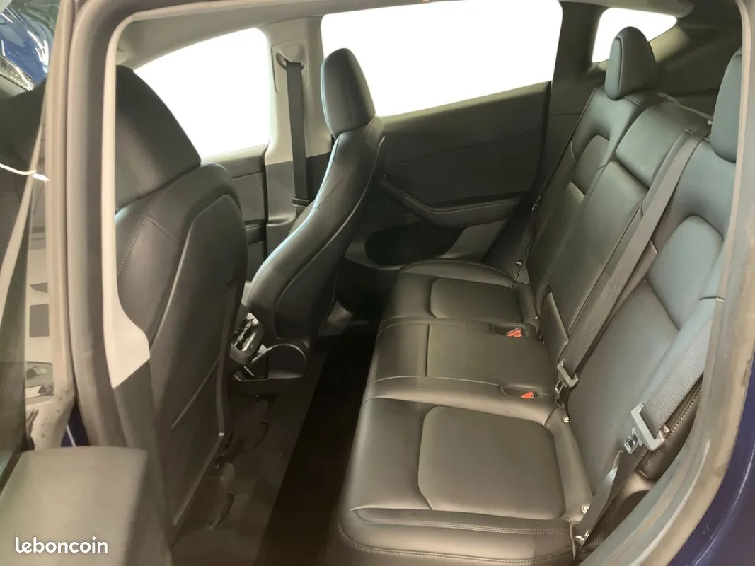 Tesla Model Y 2023 photo 5