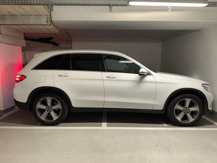 Mercedes-Benz Glc 2017 photo 3