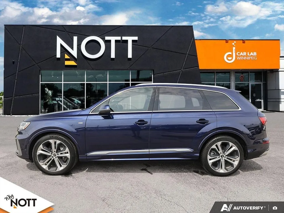 Audi Q7 2021 photo 2