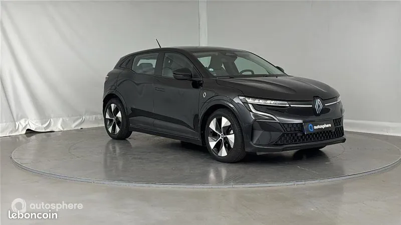 Renault Megane 2023 photo 3