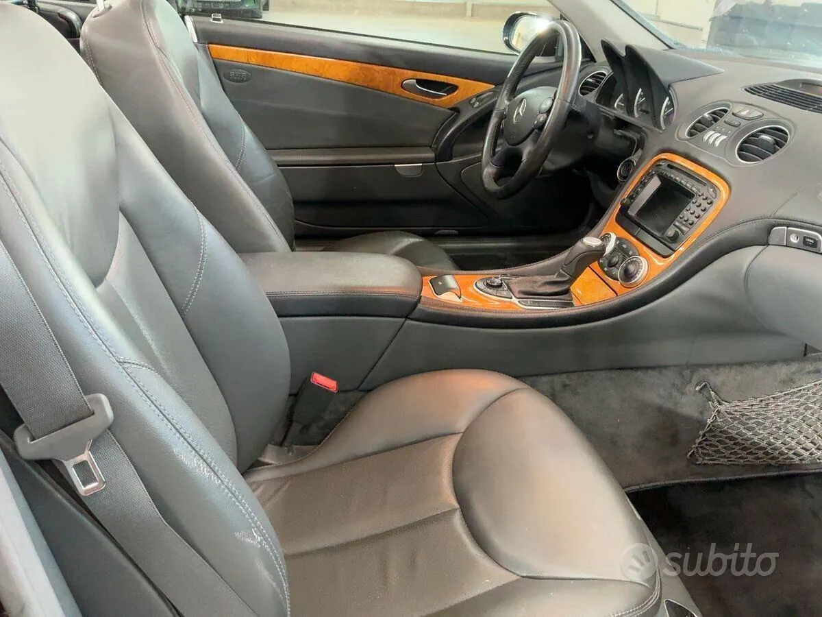 Mercedes-Benz Sl 500 2004 photo 3