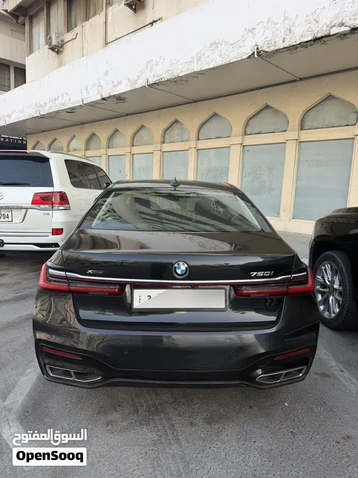 BMW 7 Series 2017 photo 2