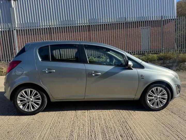 Vauxhall Corsa 2014 photo 4