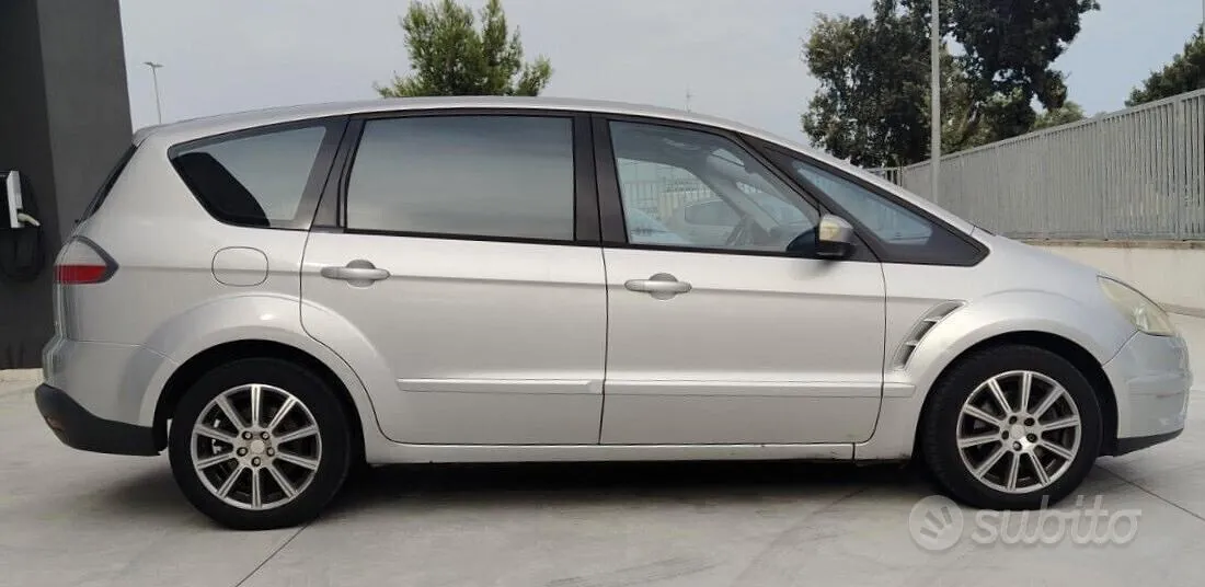 Ford S-Max 2007 photo 2