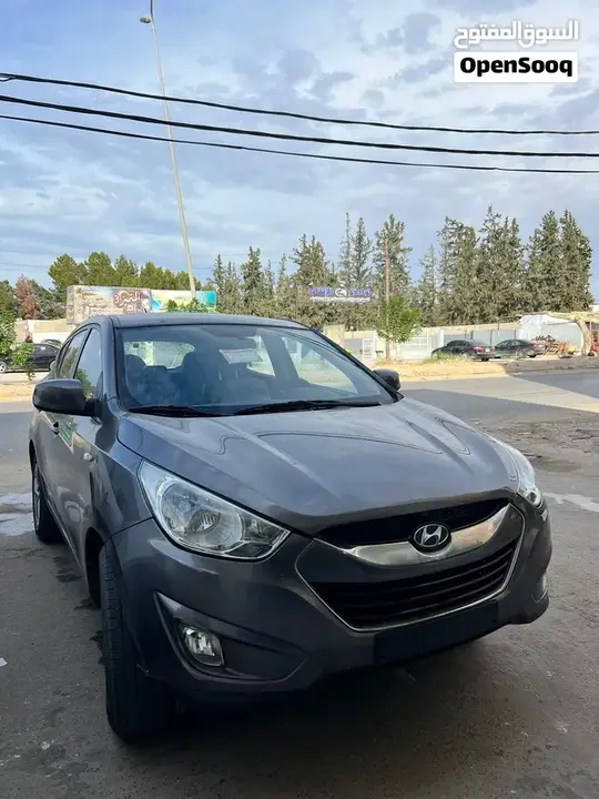 Hyundai Tucson 2012 photo 2
