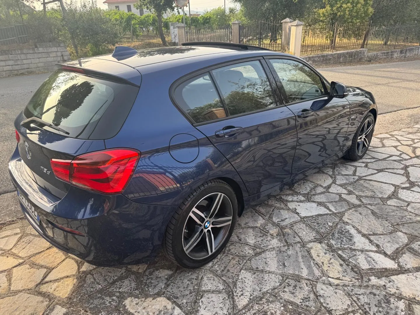 BMW 1 Series 2016 photo 5