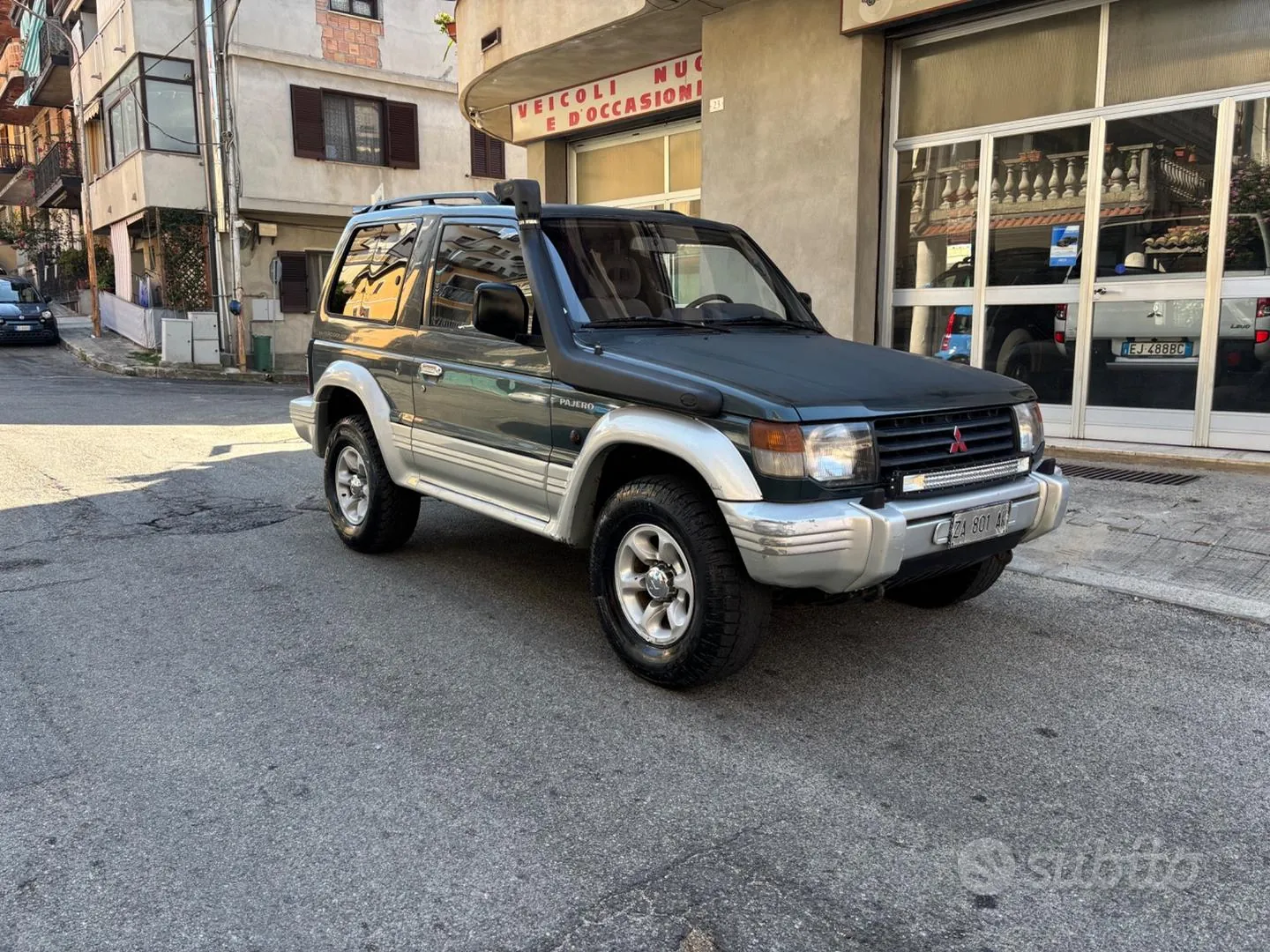 Mitsubishi Pajero 1995 photo 3