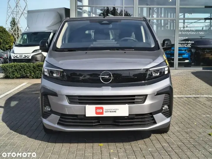 Opel Zafira 2025 photo 3