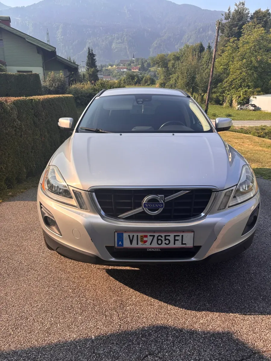 Volvo Xc60 2010 photo 2