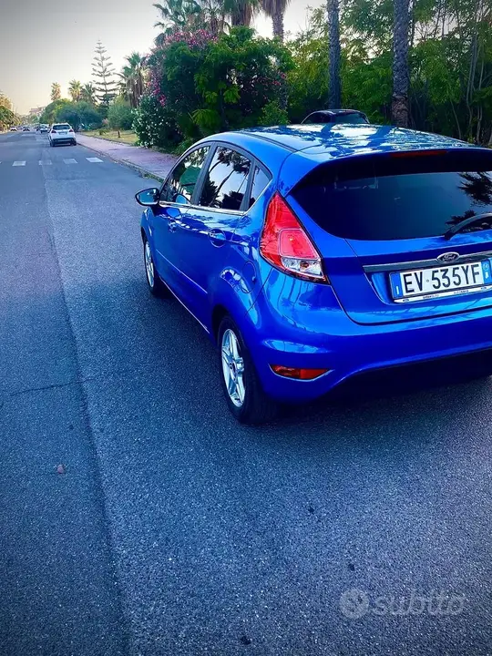 Ford Fiesta 2015 photo 5