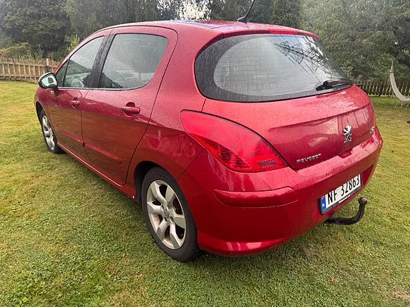 Peugeot 308 2008 photo 3