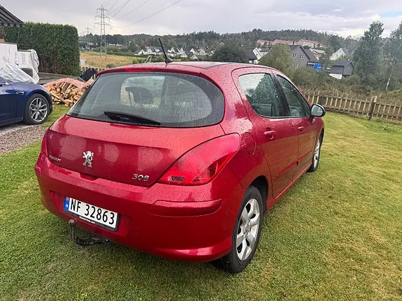 Peugeot 308 2008 photo 4