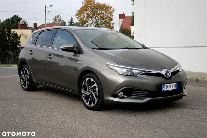 Toyota Auris 2016 photo 4