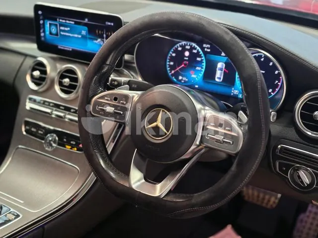 Mercedes-Benz C200 2018 photo 5