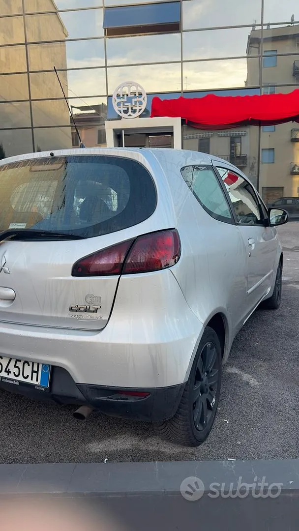Mitsubishi Colt 2010 photo 4