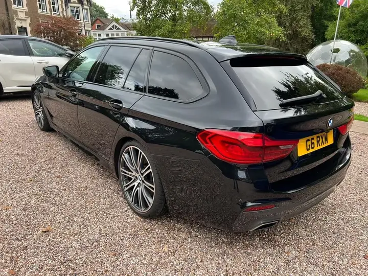 BMW 5 Series 2019 photo 5