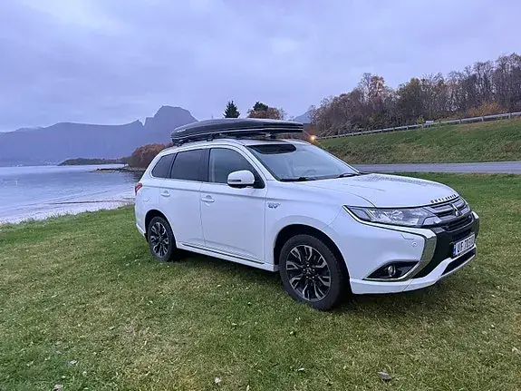Mitsubishi Outlander 2016 photo 4