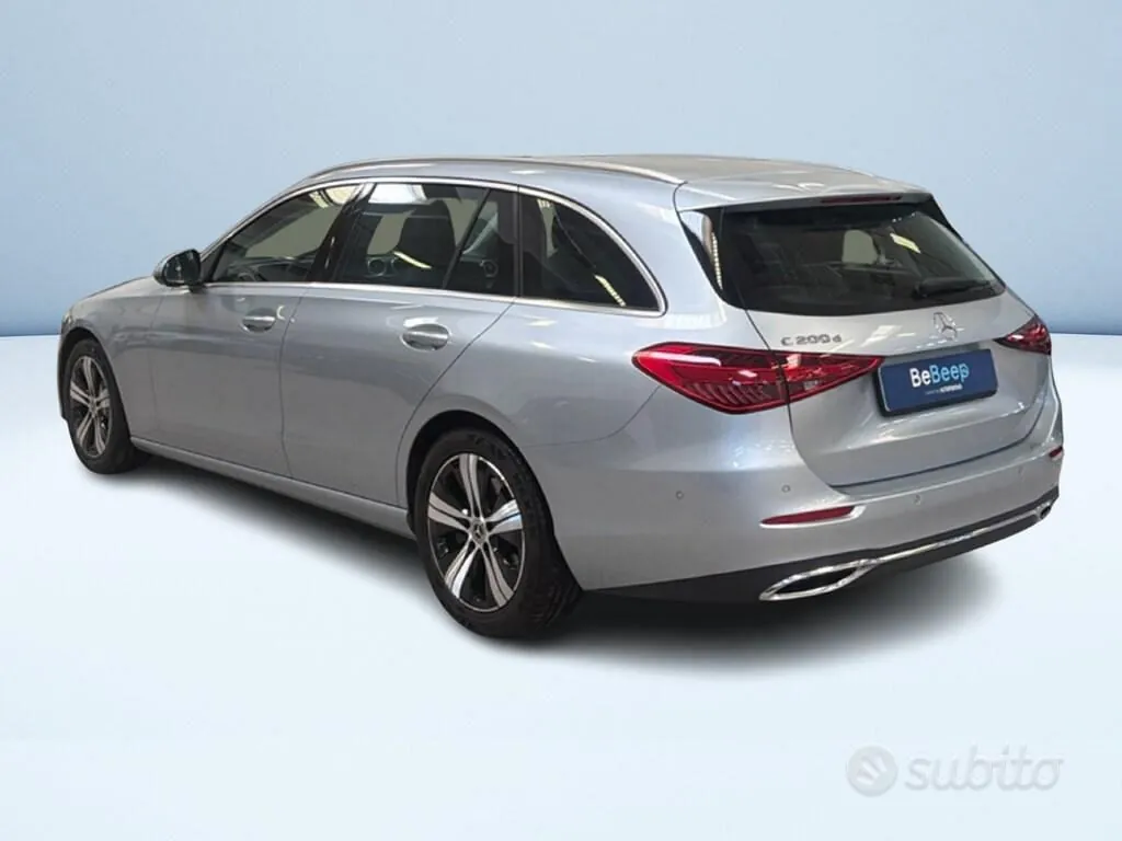 Mercedes-Benz C 2025 photo 5