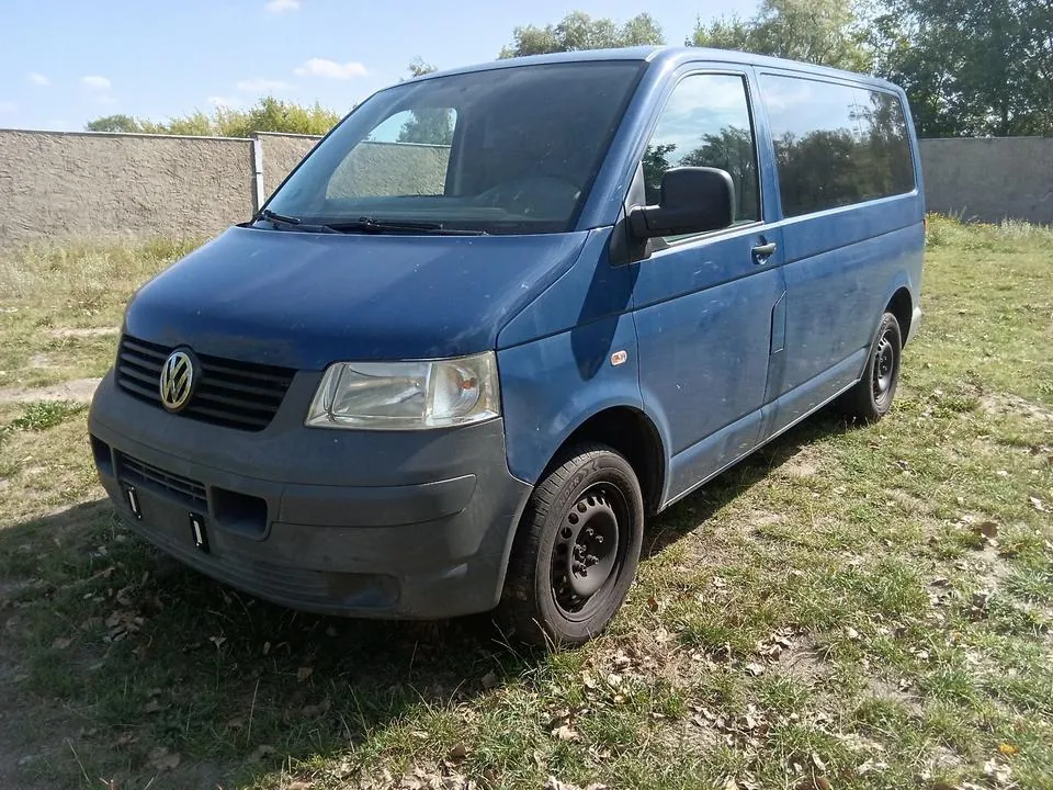 Volkswagen T5 Caravelle