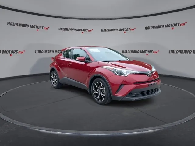 Toyota C-Hr 2018 photo 2