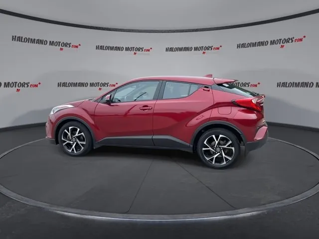 Toyota C-Hr 2018 photo 5