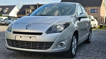 Renault Grand Scenic 2011 photo 3