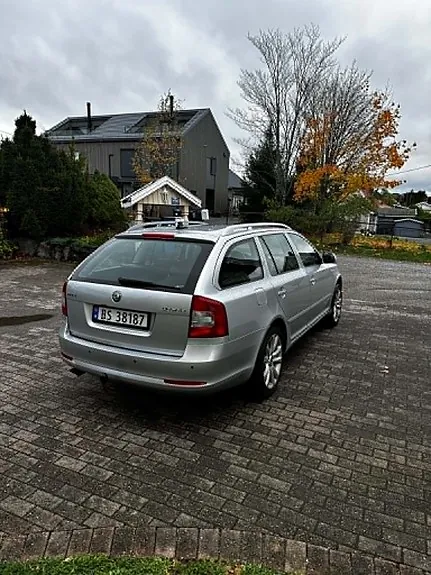 Skoda Octavia 2012 photo 4