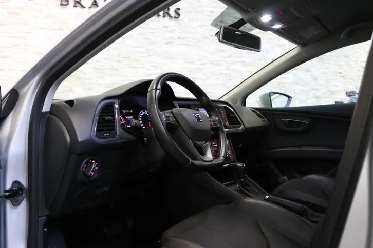 Seat Leon 2015 photo 3
