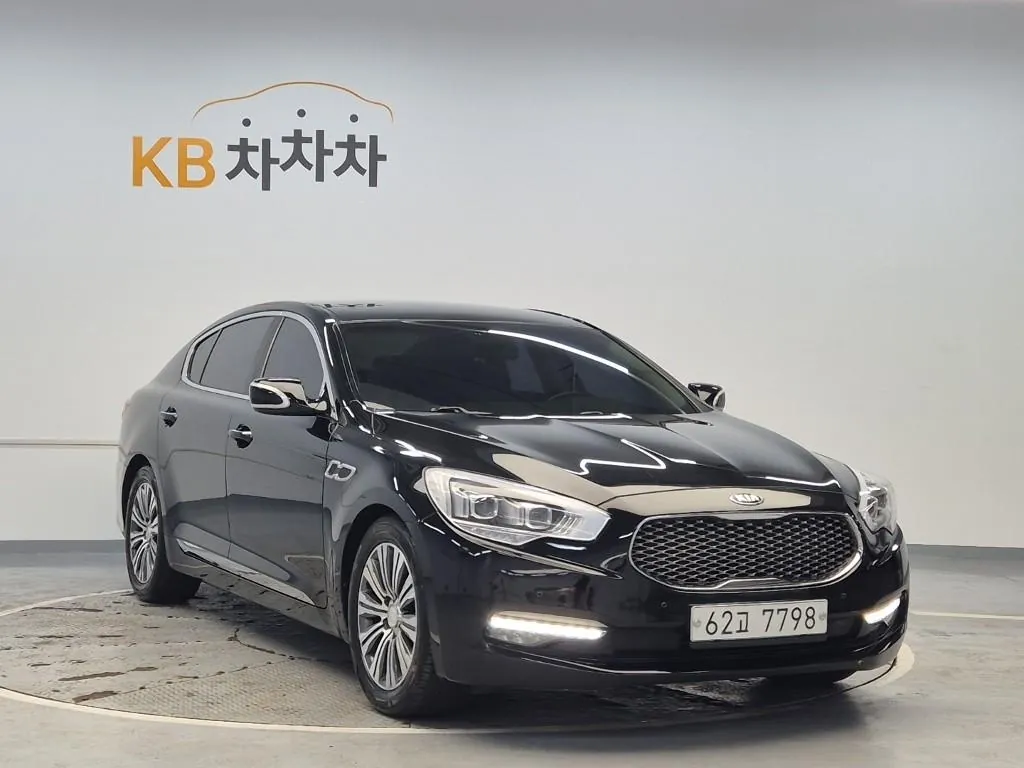 Kia K9 2015 photo 4