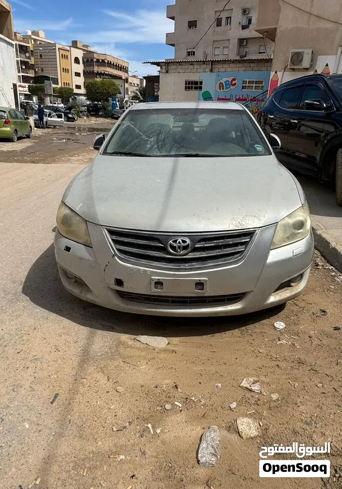 Toyota Aurion