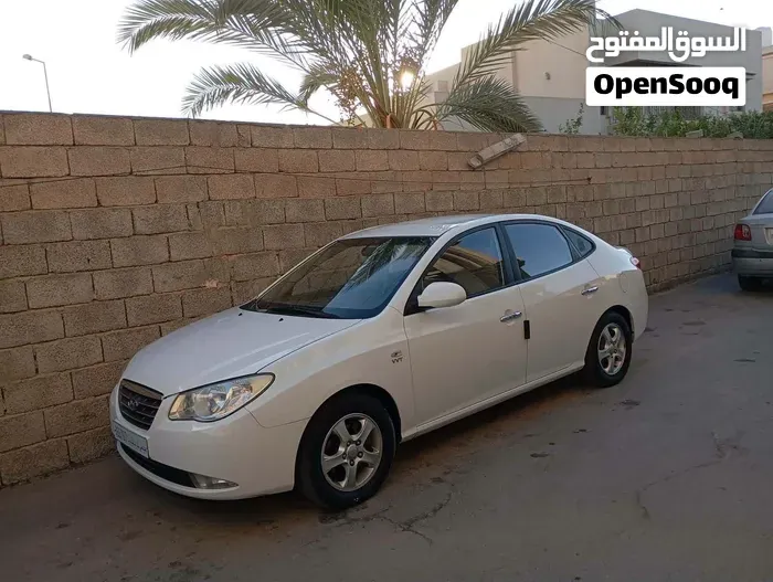 Hyundai Avante 2008 photo 3