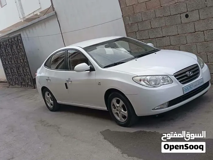 Hyundai Avante 2008 photo 2
