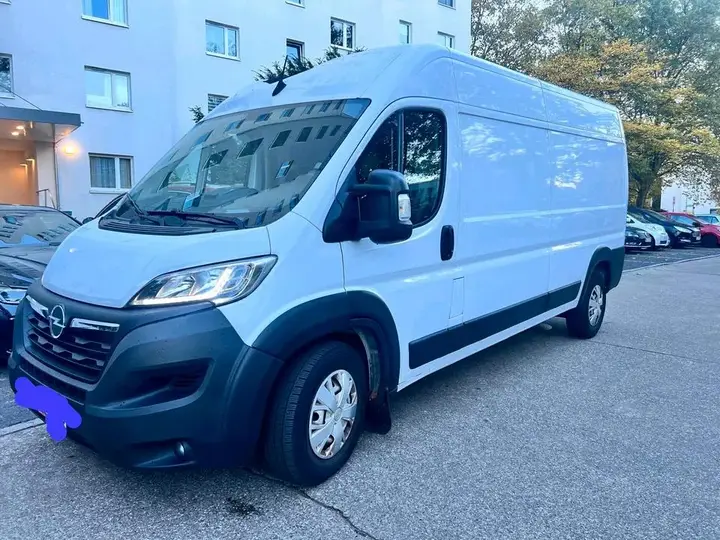 Opel Movano
