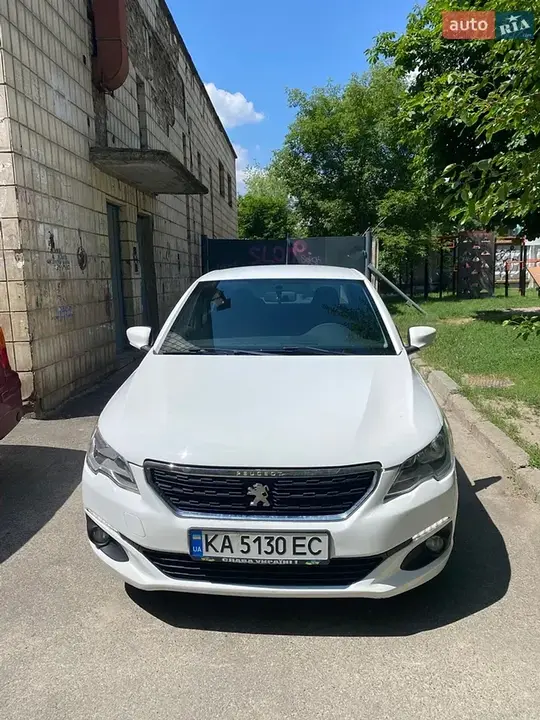 Peugeot 301 2018 photo 4