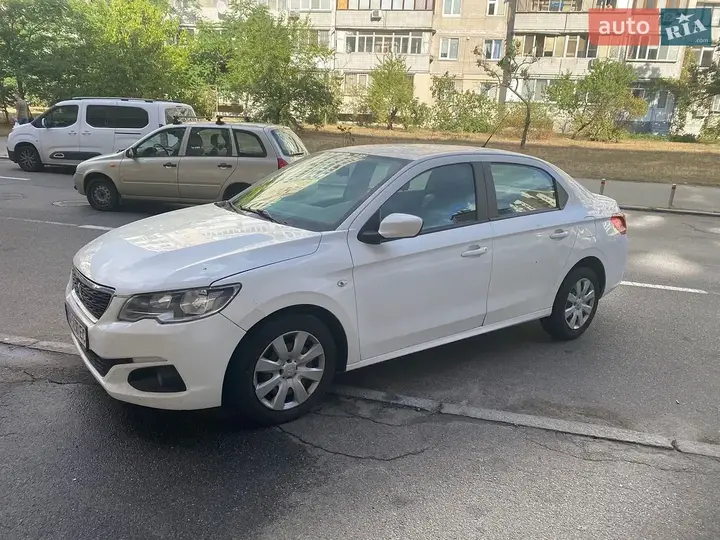 Peugeot 301 2018 photo 2