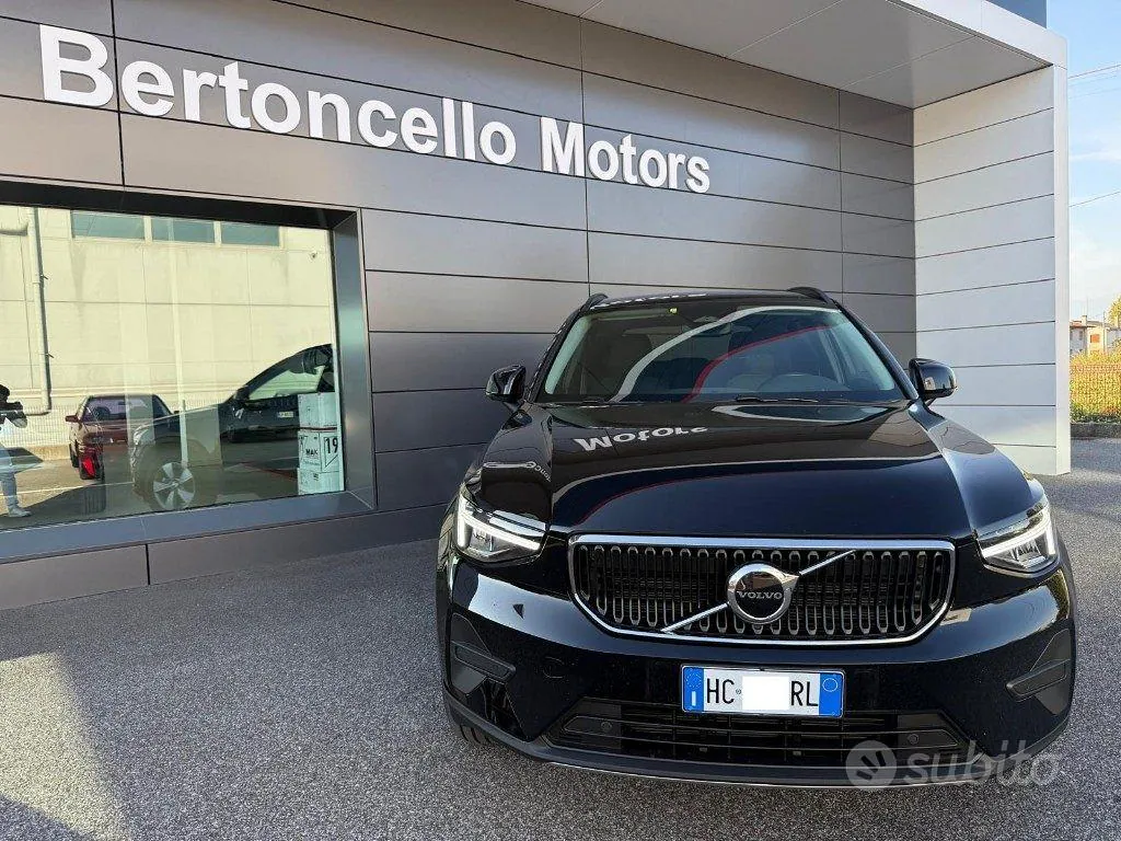 Volvo Xc40 2026 photo 2