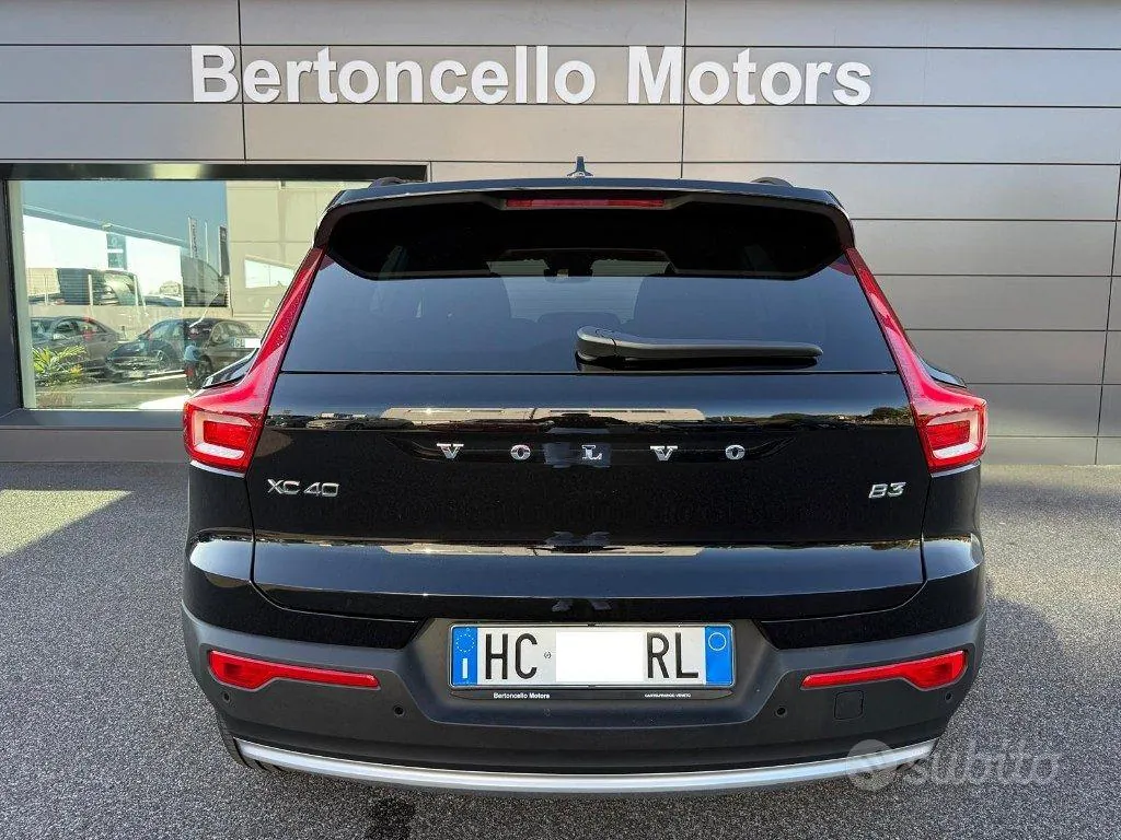 Volvo Xc40 2026 photo 5