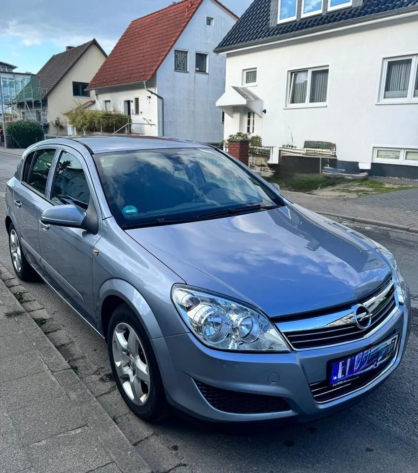 Opel Astra H