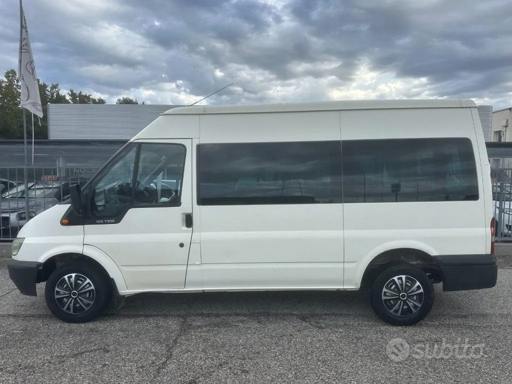Ford Transit Tourneo