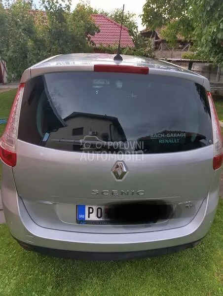 Renault Grand Scenic 2010 photo 2