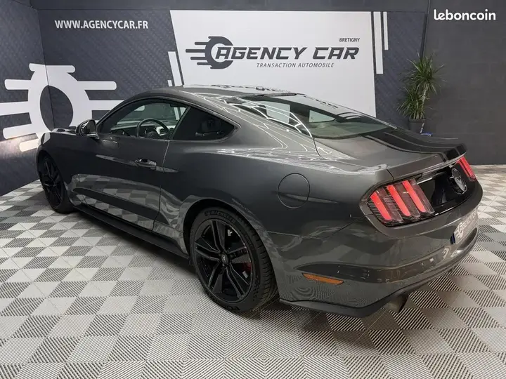 Ford Mustang 2017 photo 2