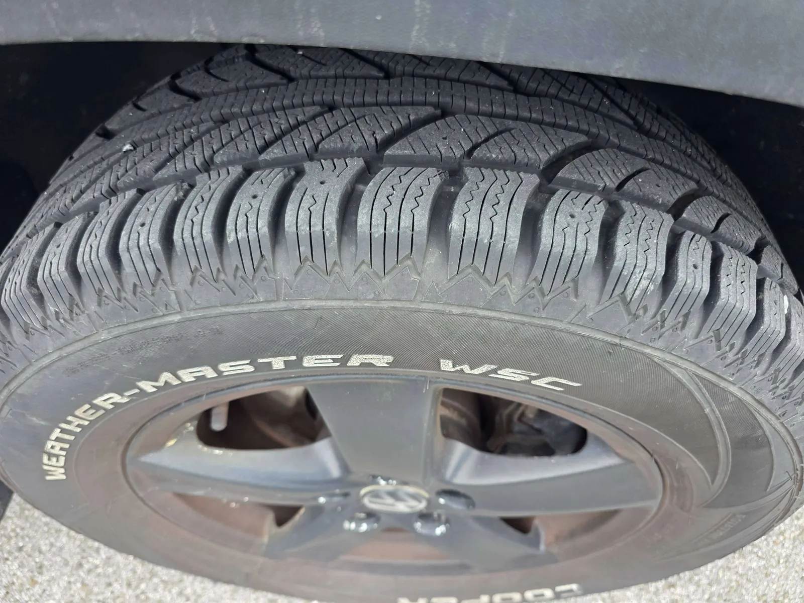 Volkswagen Tiguan 2011 photo 4