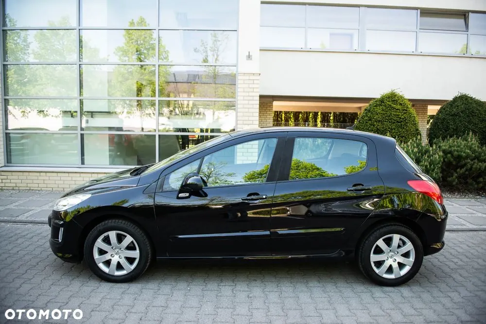 Peugeot 308 2007 photo 3
